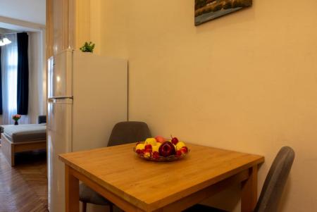 Kiadó lakás 1051 Budapest Váci utca Ingatlan kép: 2