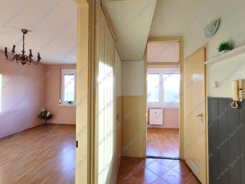 flat For rent 1158 Budapest Neptun utca 37sqm 160 000 HUF/month Property image: 1