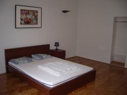 flat For rent 1066 Budapest Jókai utca 71sqm 600 €/month Property image: 2