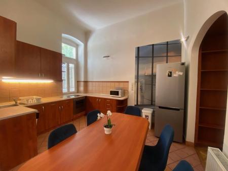 flat For rent 1111 Budapest Budafoki út Property image: 3
