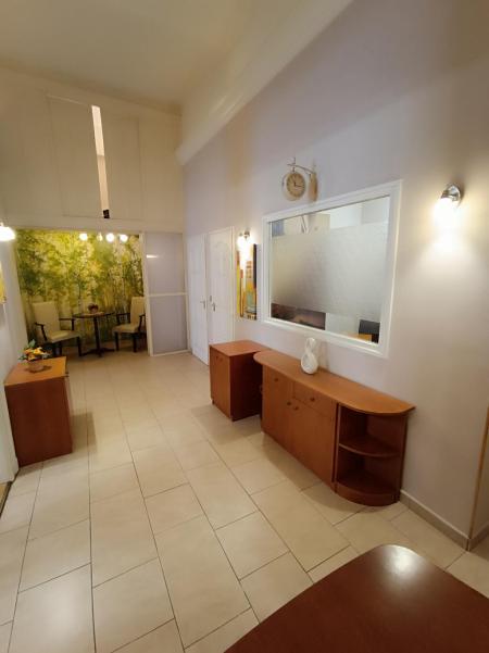 Kiadó iroda 1062 Budapest Teréz körút Ingatlan kép: 18