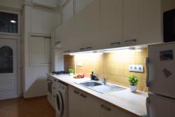 flat For rent 1073 Budapest Kertész utca 50sqm 650 €/month Property image: 2