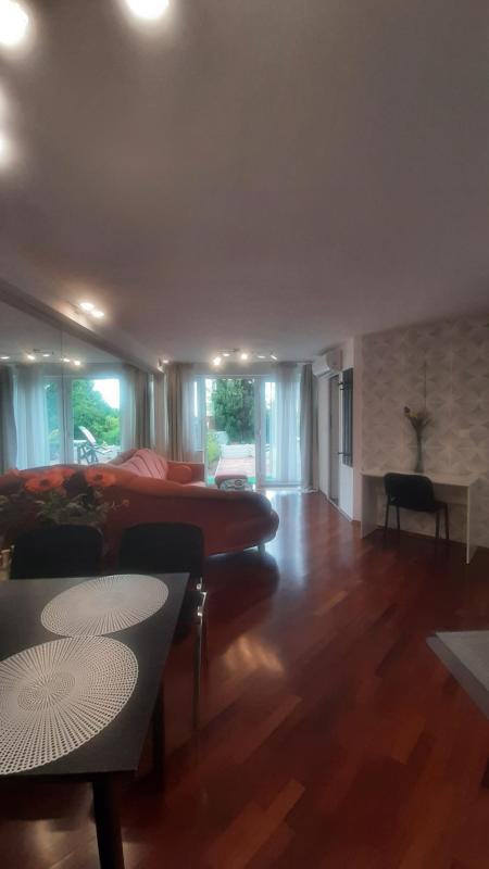 Kiadó lakás 1037 Budapest Farkastorki lejtő Ingatlan kép: 2