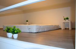 flat For rent 1081 Budapest II. János Pál pápa tér Property image: 9