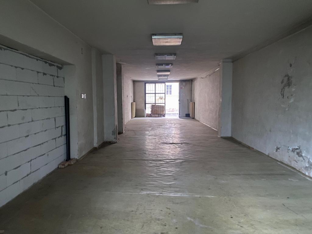 retail For rent 1081 Budapest Kis Fuvaros utca 77sqm 220 000 HUF/month Property image: 1