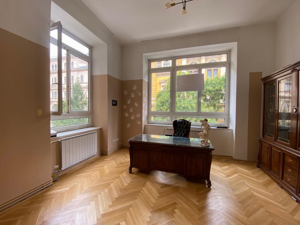 flat For sale 1053 Budapest Ferenciek tere 95sqm 109,9M HUF Property image: 1