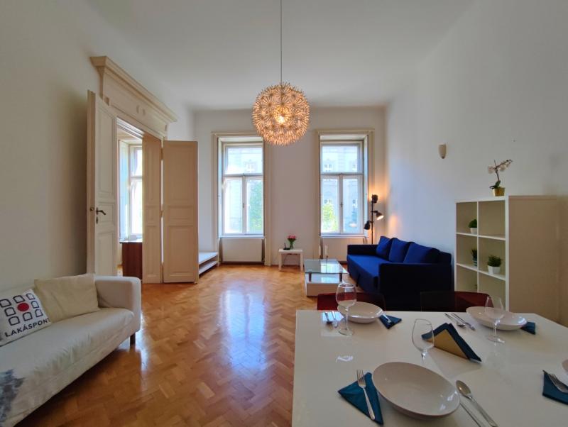 flat For sale 1053 Budapest Vámház körút 98sqm 269 000 € Property image: 1