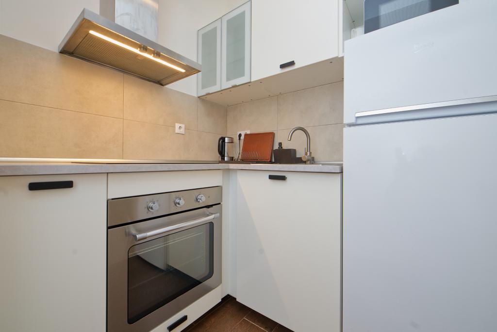 flat For rent 1082 Budapest Corvin sétány 44sqm 800 €/month Property image: 1