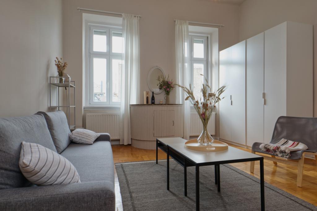 Kiadó lakás 1077 Budapest Dembinszky utca 76m2 700 €/hó Ingatlan kép: 1