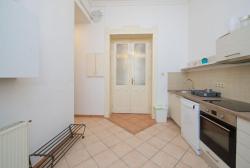 flat For rent 1077 Budapest Wesselényi utca 80sqm 750 €/month Property image: 4