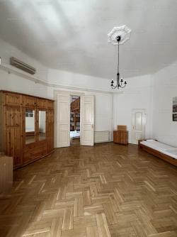 Eladó lakás 1082 Budapest Üllői út 105m2 80M Ft Ingatlan kép: 3