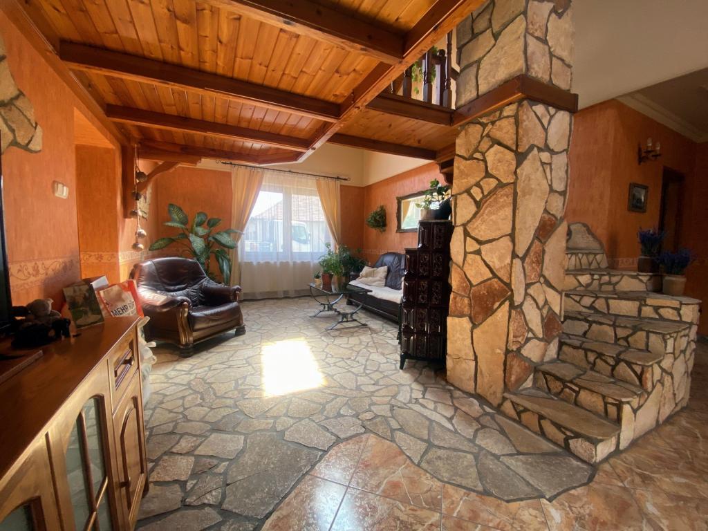 Eladó ház 5540 Szarvas Gárdonyi Géza utca 104m2 65,9M Ft Ingatlan kép: 1