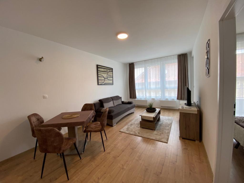 Kiadó lakás 1086 Budapest Dankó utca Ingatlan kép: 1