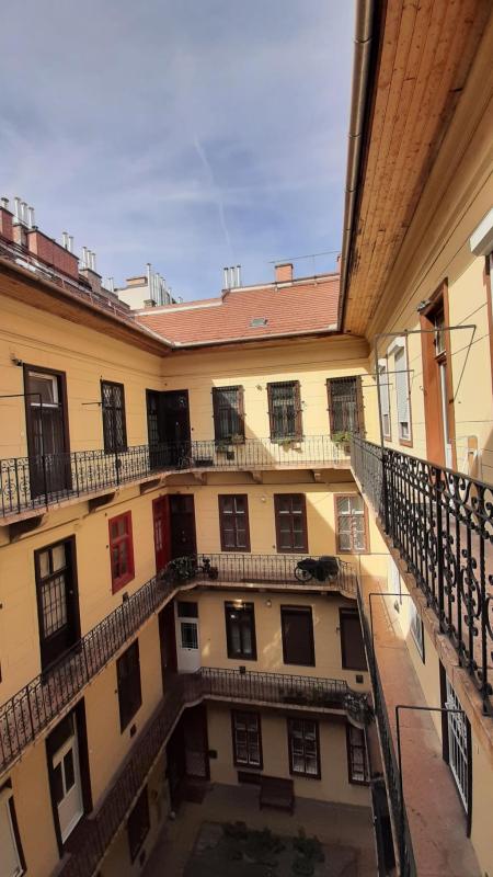 Eladó lakás 1066 Budapest Weiner Leó utca Ingatlan kép: 3 Eladó lakás 1066 Budapest Weiner Leó utca Ingatlan kép: 3