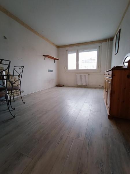 Eladó lakás 1033 Budapest Folyamőr utca Ingatlan kép: 3