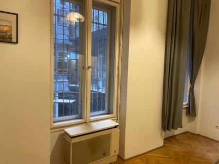 Eladó lakás 1053 Budapest Ferenciek tere Ingatlan kép: 4