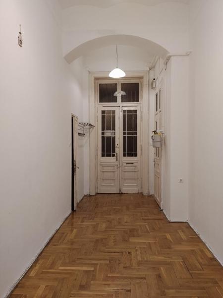 Kiadó iroda 1066 Budapest Teréz körút Ingatlan kép: 4