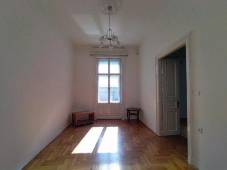 Kiadó iroda 1066 Budapest Teréz körút Ingatlan kép: 3