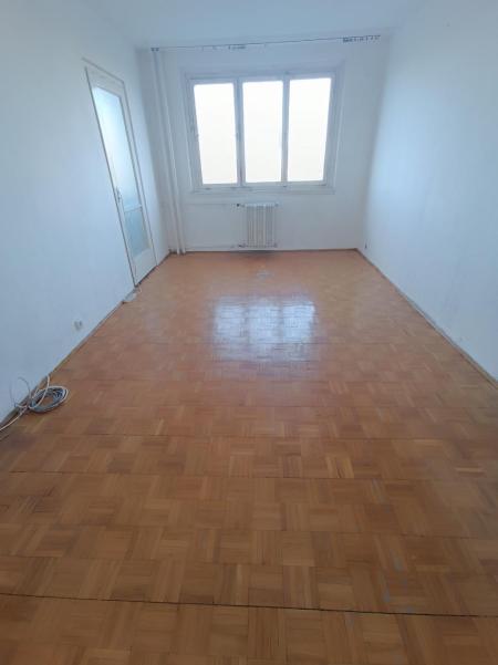 Eladó lakás 1035 Budapest Vörösvári út Ingatlan kép: 11