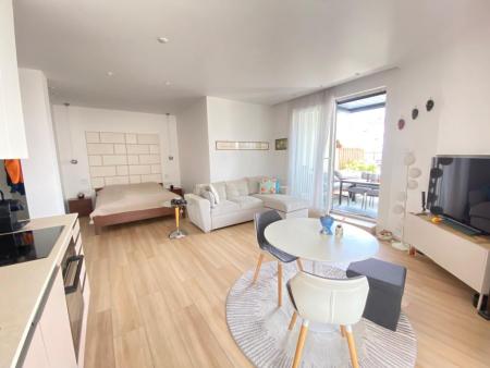 Kiadó lakás 1051 Budapest Október 6. utca Ingatlan kép: 4