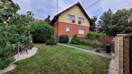 10129-2000-elado-haz-for-sale-house-1162-budapest-xvi-kerulet-szlovak-ut-896.jpg