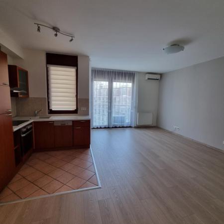 10129-2003-kiado-lakas-for-rent-flat-1138-budapest-xiii-kerulet-danubius-utca-vii-emelet-7th-floor-58m2-576-7.jpg