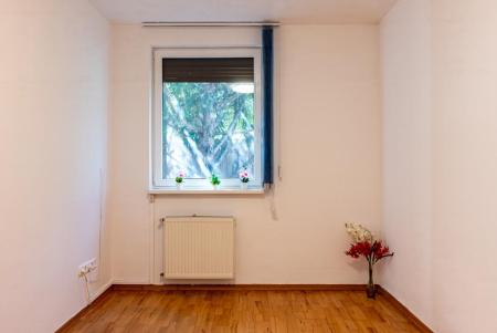 Kiadó ház 1039 Budapest Hunyadi utca Ingatlan kép: 4