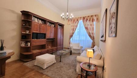 10129-2015-elado-lakas-for-sale-flat-1052-budapest-v-kerulet-belvaros-lipotvaros-parizsi-utca-i-emelet-1st-floor-38m2-626.jpg